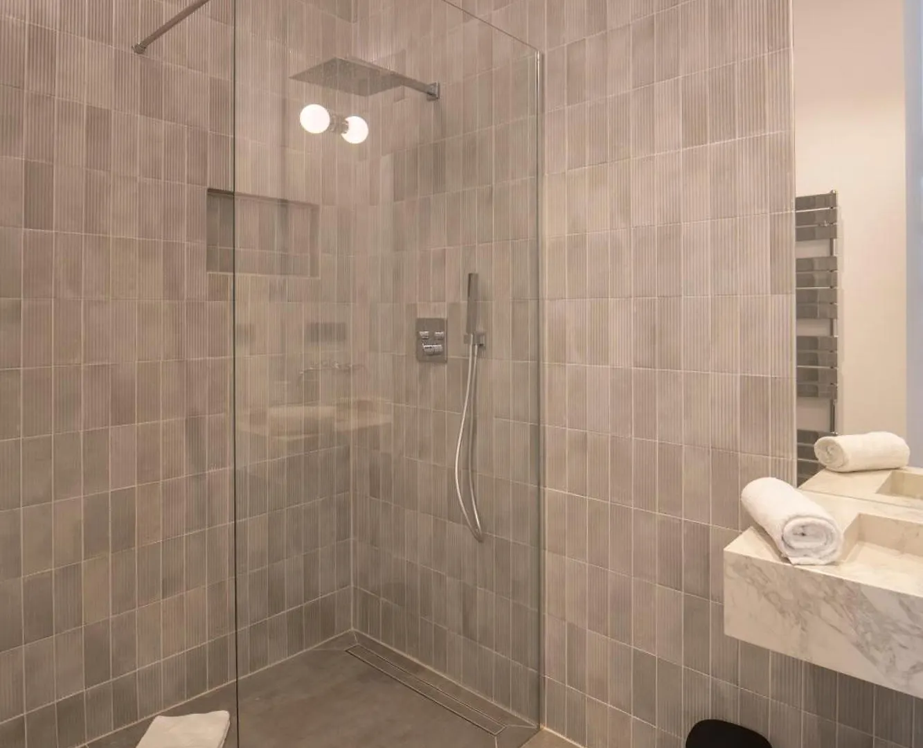 Josef'S Home I Deluxe Suite I Quiet & Central Vienna 0*,  Austria